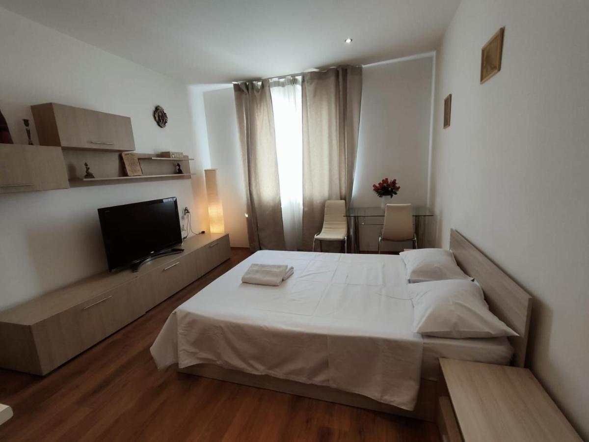 Easystay Flats Βουκουρέστι Εξωτερικό φωτογραφία