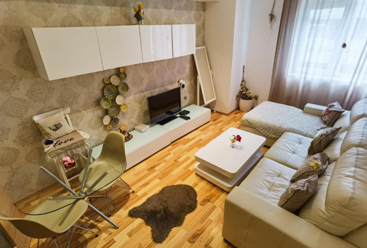 Easystay Flats Βουκουρέστι Εξωτερικό φωτογραφία